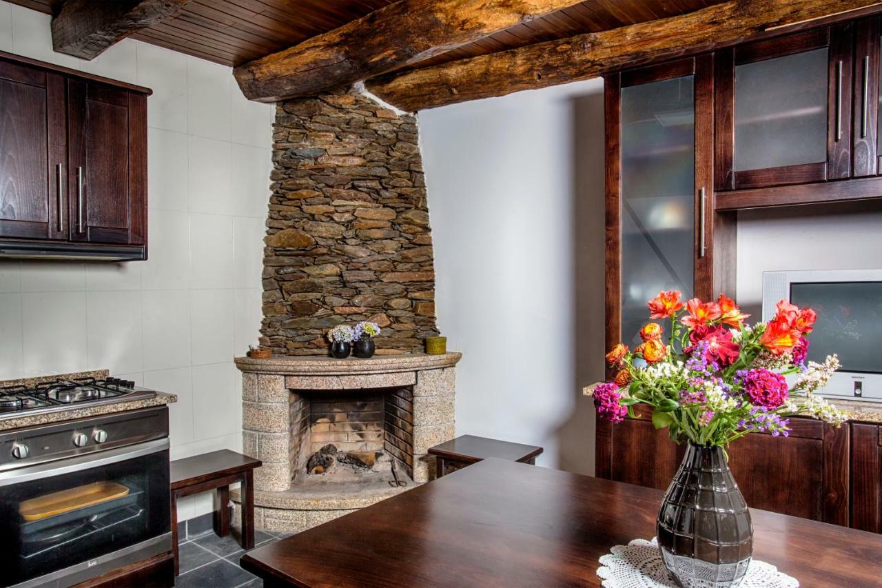 Casas Peralta - Leira Pereira Villa Cabreiros Dış mekan fotoğraf